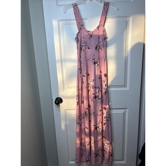 Justify Women’s Large Pink Floral Smocked Maxi Dress Spaghetti Straps - Picture 1 of 4